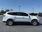 Thumbnail of 2017 Iridescent Pearl Tricoat Chevrolet Traverse
