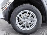 Thumbnail of 2025 Baltic Gray Metallic Clearcoat Jeep Grand Cherokee L