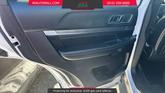 Thumbnail of 2018 White Platinum Metallic Tri-Coat Ford Explorer