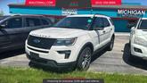 Photo of 2018 White Platinum Metallic Tri-Coat Ford Explorer