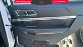 Thumbnail of 2018 White Platinum Metallic Tri-Coat Ford Explorer