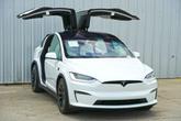 Thumbnail of 2022 Pearl White Multi-Coat Tesla Model X