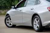 Thumbnail of 2018 Silver Chevrolet Malibu
