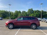 Thumbnail of 2017 Siren Red Tintcoat Chevrolet Traverse