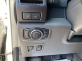 Thumbnail of 2019 White Platinum Metallic Tri-Coat Ford Expedition