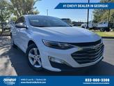 Photo of 2025 Summit White Chevrolet Malibu