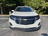 Thumbnail of 2022 Iridescent Pearl Tricoat Chevrolet Equinox