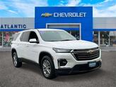 Thumbnail of 2023 Iridescent Pearl Tricoat Chevrolet Traverse