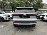 Thumbnail of 2024 Sterling Gray Metallic Chevrolet Traverse