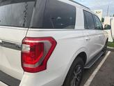 Thumbnail of 2021 Oxford White Ford Expedition