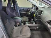 Thumbnail of 2019 Billet Silver Metallic Clearcoat Jeep Cherokee