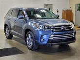 Thumbnail of 2019 Shoreline Blue Pearl Toyota Highlander