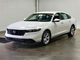 Thumbnail of 2025 Platinum White Pearl Honda Accord
