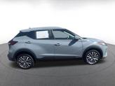 Thumbnail of 2024 Boulder Gray Pearl Nissan Kicks