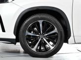 Thumbnail of 2021 Blizzard Pearl Toyota Highlander