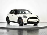 Thumbnail of 2023 Pepper White MINI Hardtop