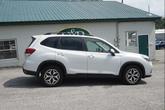 Thumbnail of 2019 Crystal White Pearl Subaru Forester