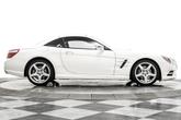 Thumbnail of 2016 designo Diamond White Metallic Mercedes-Benz SL 550