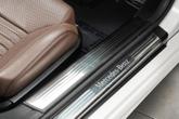 Thumbnail of 2016 designo Diamond White Metallic Mercedes-Benz SL 550