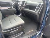 Thumbnail of 2022 Patriot Blue Pearlcoat RAM 1500