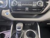 Thumbnail of 2021 Celestial Silver Metallic Toyota Highlander Hybrid