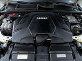 Thumbnail of 2021 Glacier White Metallic Audi Q7