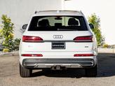 Thumbnail of 2021 Glacier White Metallic Audi Q7