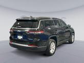 Thumbnail of 2022 Diamond Black Crystal Pearlcoat Jeep Grand Cherokee L
