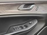 Thumbnail of 2022 Diamond Black Crystal Pearlcoat Jeep Grand Cherokee L