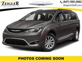 Photo of 2020 Granite Crystal Metallic Clearcoat Chrysler Pacifica