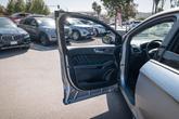 Thumbnail of 2022 Iconic Silver Metallic Ford Edge