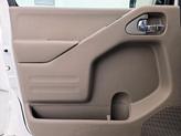 Thumbnail of 2017 White Nissan Frontier