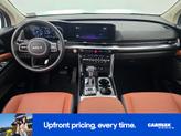 Thumbnail of 2022 White Kia Carnival