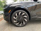 Thumbnail of 2024 Infinite Black Metallic Lincoln Nautilus