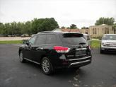 Thumbnail of 2016 Black Nissan Pathfinder