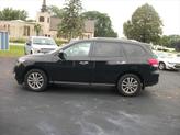 Thumbnail of 2016 Black Nissan Pathfinder