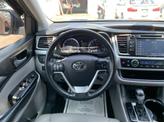 Thumbnail of 2018 Predawn Gray Mica Toyota Highlander