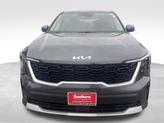 Thumbnail of 2025 Gravity Gray Kia Sorento
