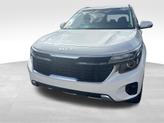 Thumbnail of 2024 Snow White Pearl Kia Seltos