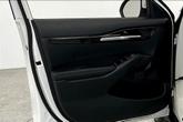 Thumbnail of 2022 Snow White Pearl Kia Seltos