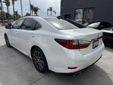 Thumbnail of 2017 Eminent White Pearl Lexus ES 350