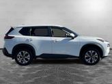 Thumbnail of 2023 White Nissan Rogue