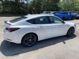 Thumbnail of 2025 Platinum White Pearl Acura Integra