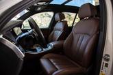 Thumbnail of 2022 Mineral White Metallic BMW X5