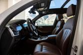 Thumbnail of 2022 Mineral White Metallic BMW X5