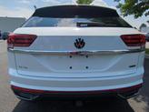 Thumbnail of 2022 Pure White Volkswagen Atlas Cross Sport