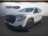 Photo of 2024 Summit White GMC Terrain
