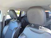 Thumbnail of 2019 Diamond Black Crystal Pearlcoat Jeep Compass