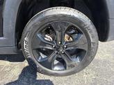 Thumbnail of 2019 Diamond Black Crystal Pearlcoat Jeep Compass