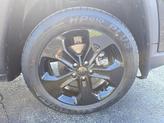 Thumbnail of 2019 Diamond Black Crystal Pearlcoat Jeep Compass